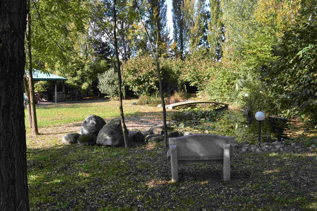 Agriturismo La Boschina クレーマ エクステリア 写真