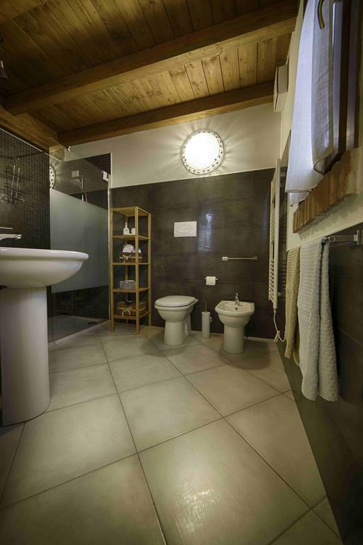 Agriturismo La Boschina クレーマ エクステリア 写真